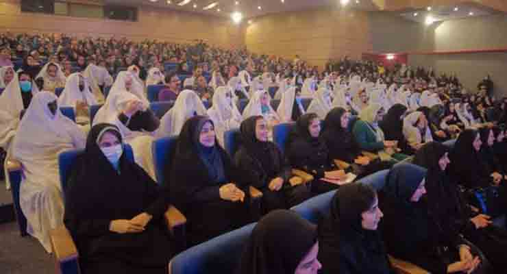 اهدا 110 جهیزیه به زوجین مازندران و آیین افتتاحیّه فروشگاه امور رفاهی بنیاد در ساری به مناسبت دهه کرامت و سفر هیئت دولت به مازندران، اردیبهشت ماه سال1403، با حضور مدیرعامل بنیاد بین‌المللی خیریّه آبشار عاطفه‌ها، رییس مرکز ارتباطات مردمی رییس جمهور دولت سیزدهم و مدیر امورشعب استان مازندران