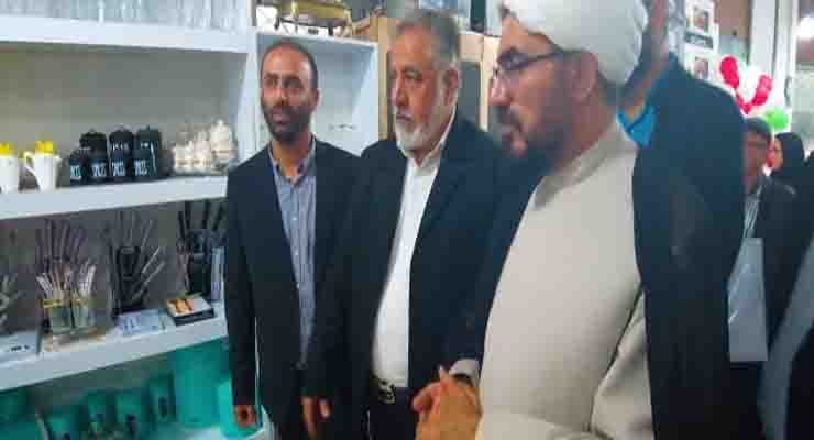 آیین افتتاحیّه فروشگاه امور رفاهی بنیاد در ساری به مناسبت دهه کرامت و سفر هیئت دولت به مازندران، اردیبهشت ماه سال1403، با حضور مدیرعامل بنیاد بین‌المللی خیریّه آبشار عاطفه‌ها، رییس مرکز ارتباطات مردمی رییس جمهور دولت سیزدهم و مدیر امورشعب استان مازندران