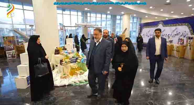  رزمایش مهر مولود کعبه بنیاد بین المللی خیریه آبشار عاطفه ها ( اهداء 500 سری جهیزیه و 5000 بسته معیشتی به سربازان معسر مرزبانی انتظامی جمهوری اسلامی ایران) با همکاری فرماندهی مرزبانی انتظامی جمهوری اسلامی ایران، جشن روز پدر و اکرام ایتام، تهران مجتمع ایوان ری، ولادت حضرت علی(ع)، دی ماه سال1403 