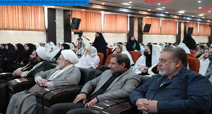حضور آقای محسن داوری، فرماندار مشهد، در کنار حاج محمدجواد فولاد، مدیرعامل بنیاد بین المللی خیریه آبشار عاطفه ها، مراسم جشن میلاد حضرت فاطمه(س) توسط بنیاد بین المللی خیریه آبشار عاطفه ها و روز زن، مهدیه مشهد، دی ماه سال1403 